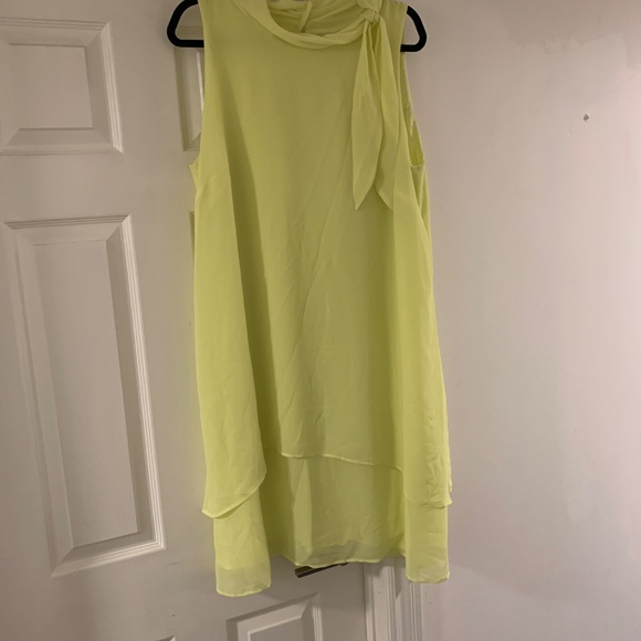 New • Bright Yellow Dress - Picture 2 of 8